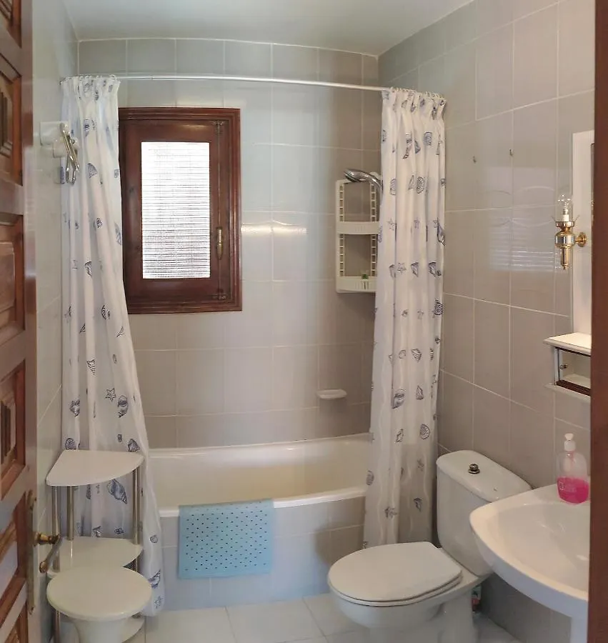 Sunny Coastal 1 Bed Apartment - Vera Coast: 2Mins To Beach Los Amarguillos Spain