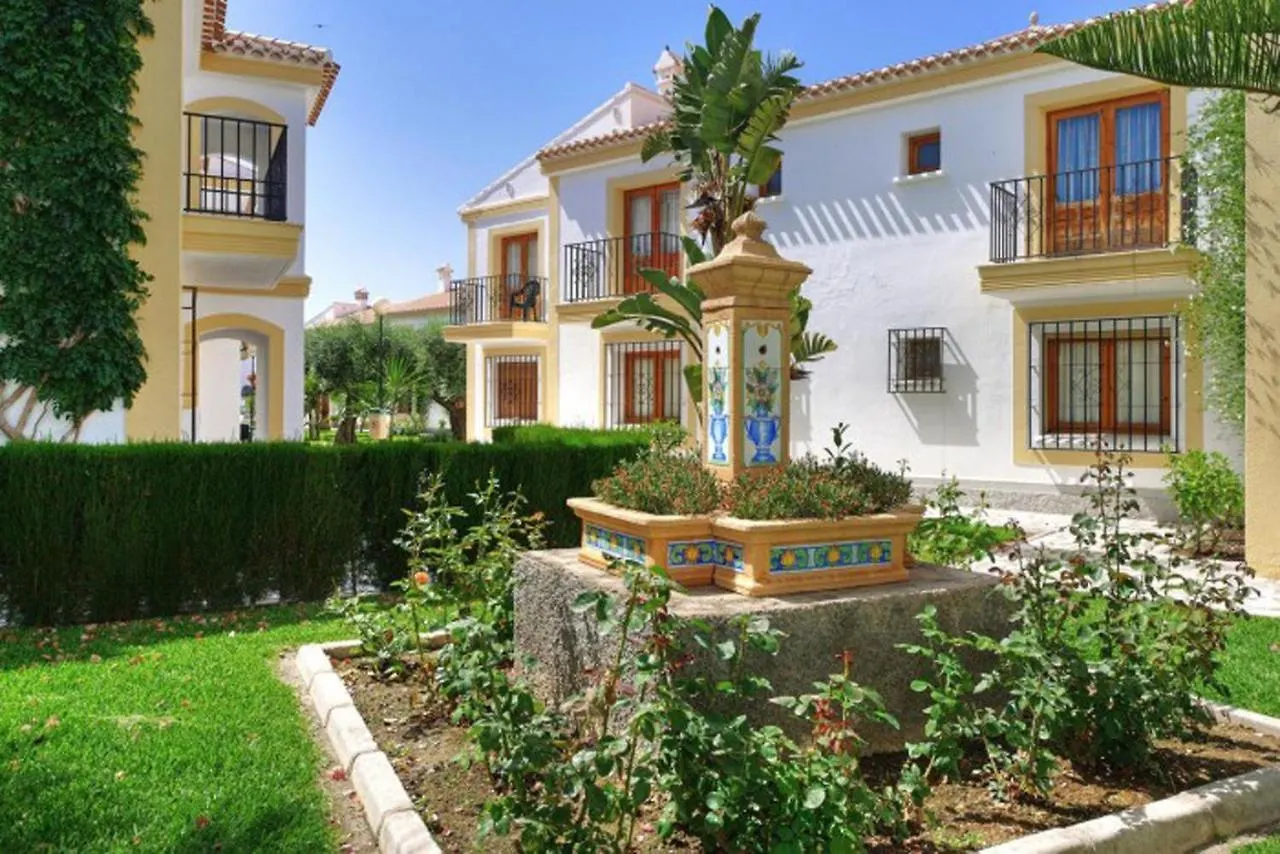 Sunny Coastal 1 Bed Apartment - Vera Coast: 2Mins To Beach Los Amarguillos